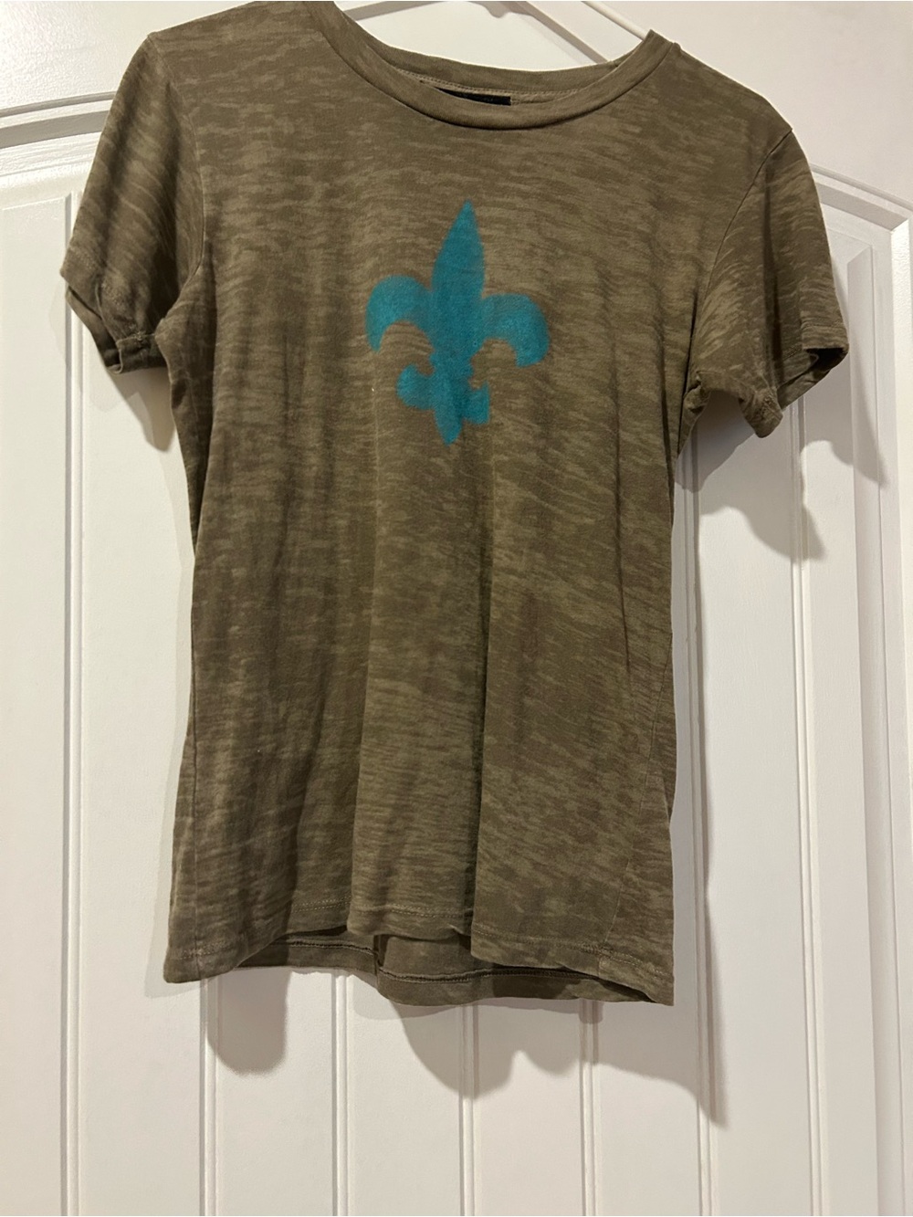 Olive Green Tee with Teal Fleur-de-Lis